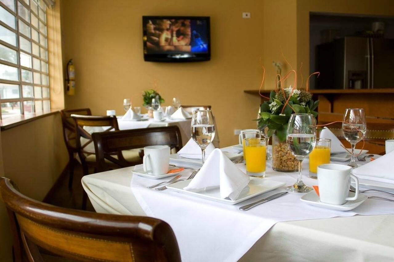 Teusaquillo Boutique Hotel Богота Екстериор снимка