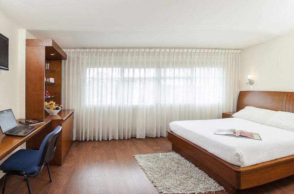 Teusaquillo Boutique Hotel Богота Екстериор снимка