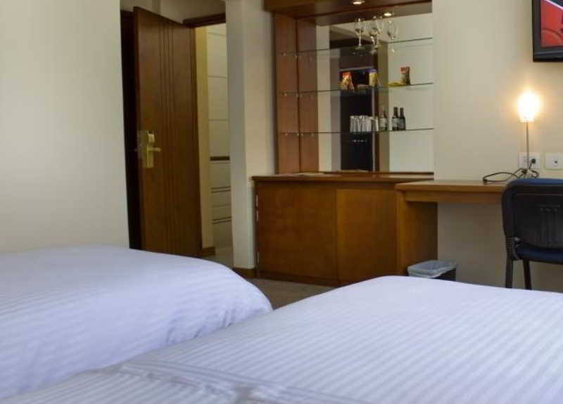 Teusaquillo Boutique Hotel Богота Екстериор снимка